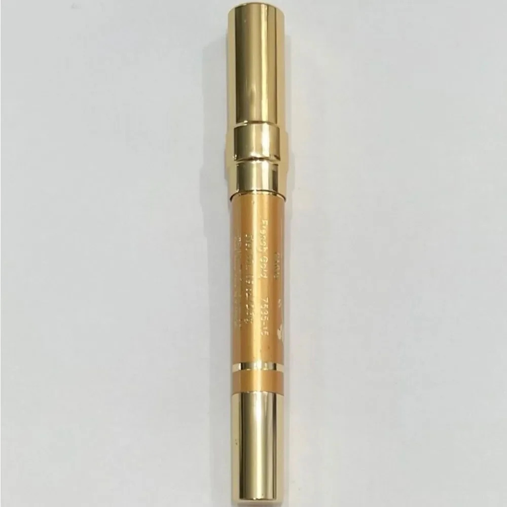 Lancôme French Gold Waterproof Eyeshadow Crayon